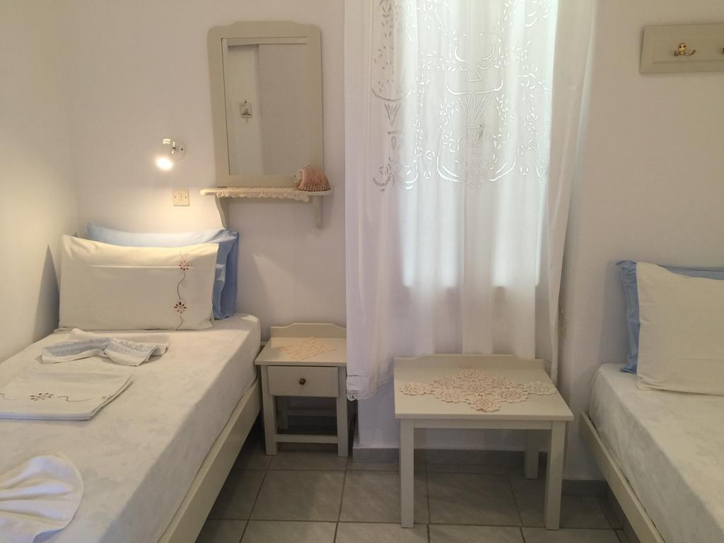 Anna'S Studio Piso Livadi Ngoại thất bức ảnh