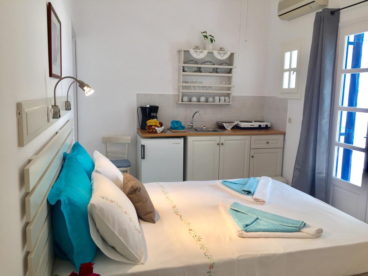 Anna'S Studio Piso Livadi Ngoại thất bức ảnh